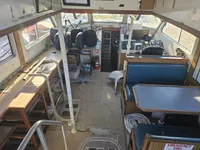 Kapal survei untuk dijual