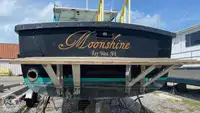 Kapal pesiar untuk dijual