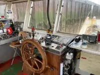 Kapal keruk untuk dijual