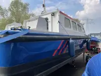 Kapal patroli untuk dijual