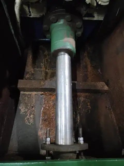 Kapal pendarat, tank untuk dijual