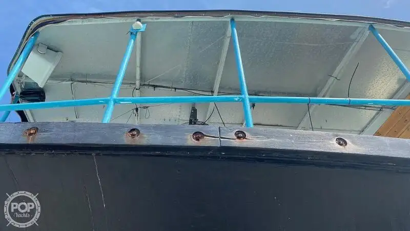 Kapal pesiar untuk dijual
