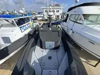Perahu karet kaku untuk dijual