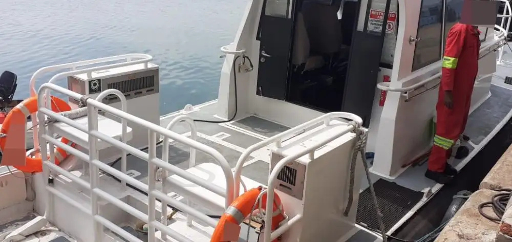Kapal kru untuk dijual