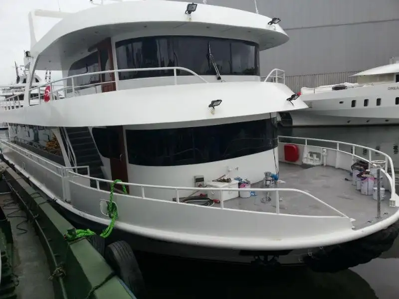 Kapal tunda untuk dijual