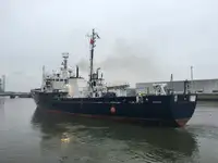Kapal survei untuk dijual