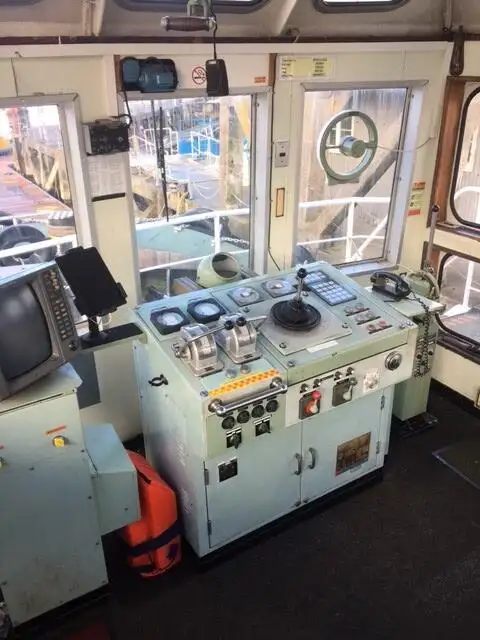 Kapal tunda untuk dijual