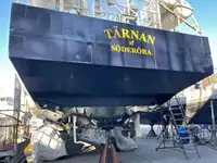 Kapal pesiar untuk dijual