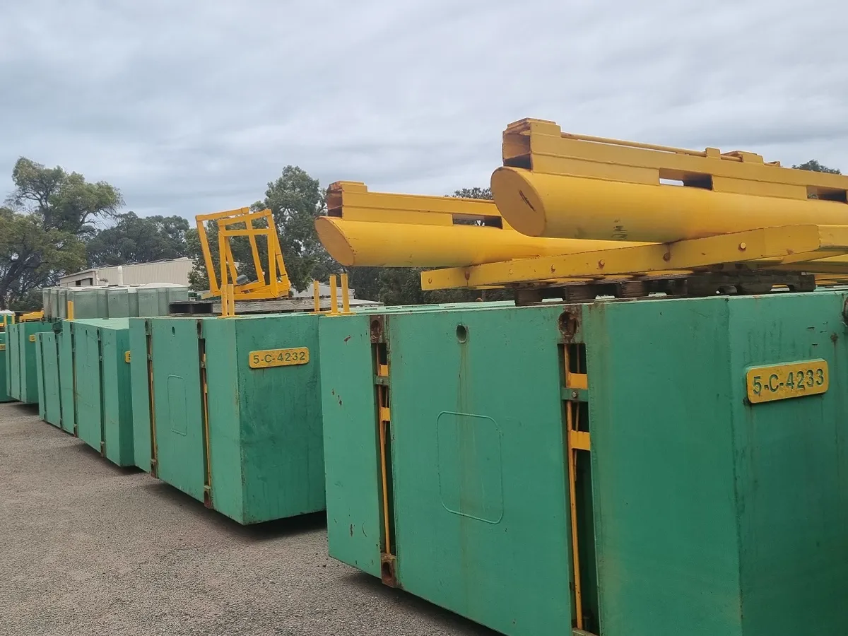 Rig pengeboran lepas pantai untuk dijual