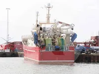 Kapal penangkap ikan untuk dijual
