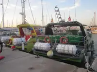Kapal penumpang dijual