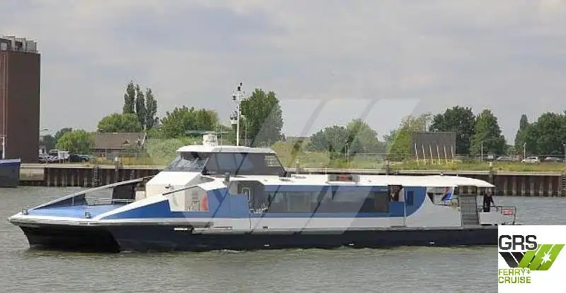 Kapal pesiar untuk dijual