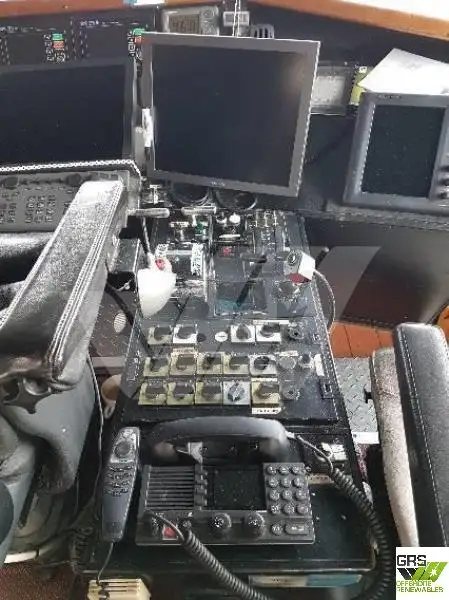 Tongkang akomodasi untuk dijual