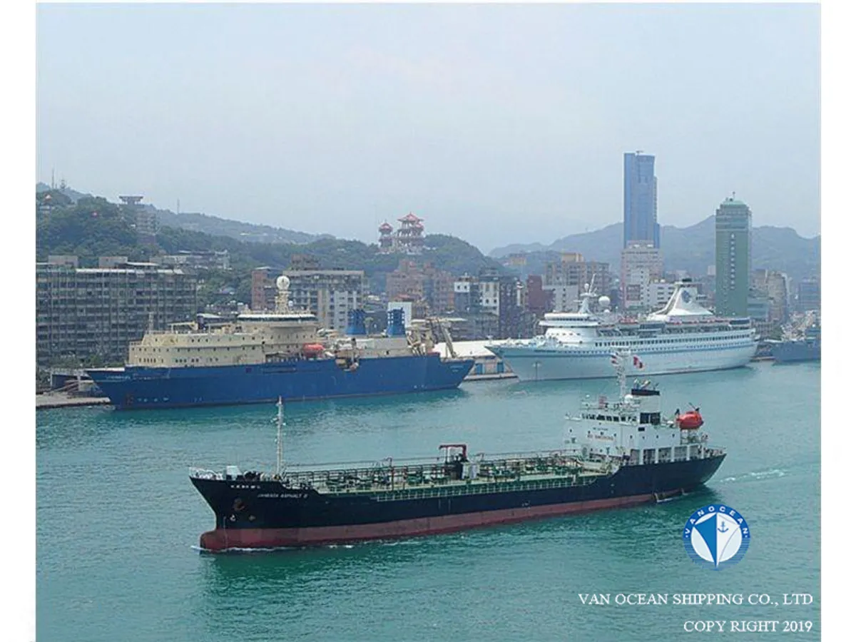 Kapal tanker minyak/kimia untuk dijual