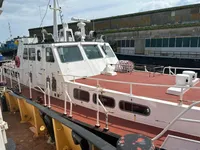 Kapal penumpang untuk dijual