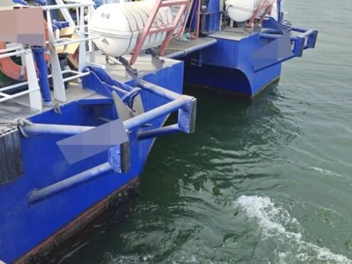 Kapal kru untuk dijual
