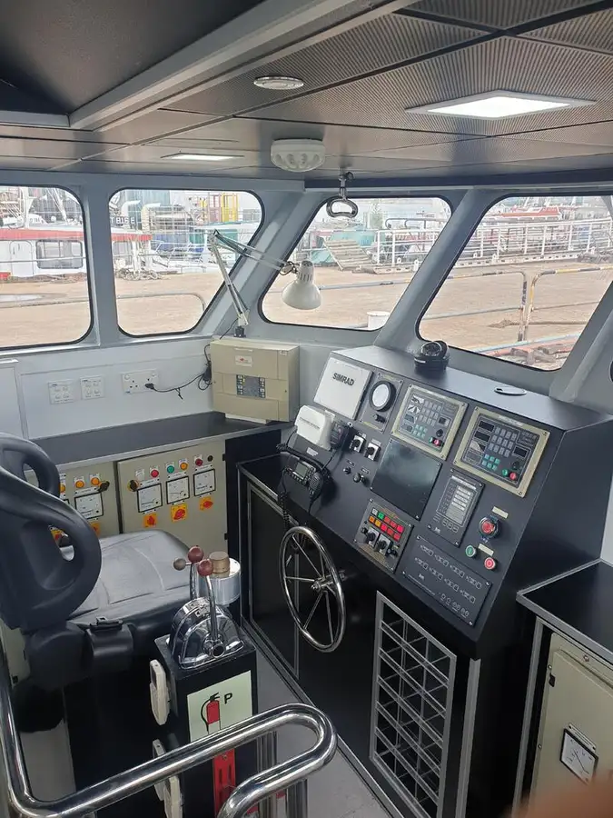 Kapal pesiar untuk dijual