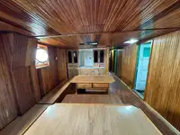 Kapal pukat untuk dijual