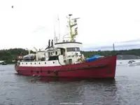 Kapal penelitian untuk dijual