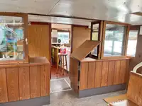 Kapal pesiar untuk dijual
