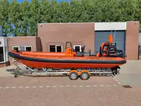 Kapal kontainer untuk dijual