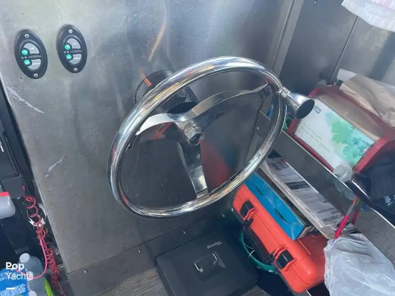 Ponton untuk dijual