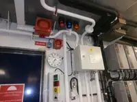 Kapal kontainer untuk dijual