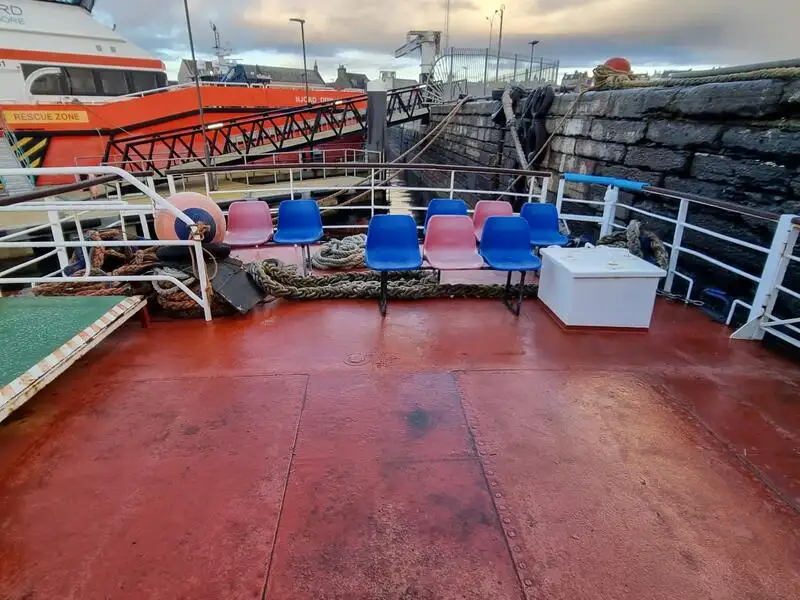 Kapal pesiar untuk dijual