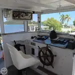 Kapal pendarat, tank untuk dijual