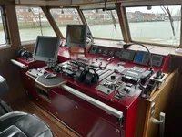 Kapal patroli untuk dijual