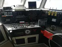 Kapal feri untuk dijual