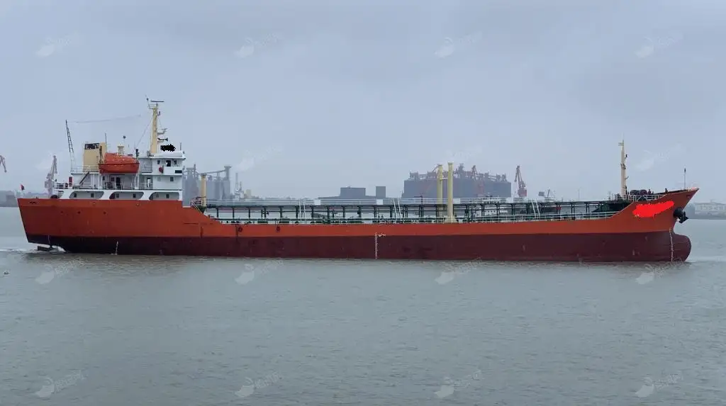 Kapal tanker untuk dijual