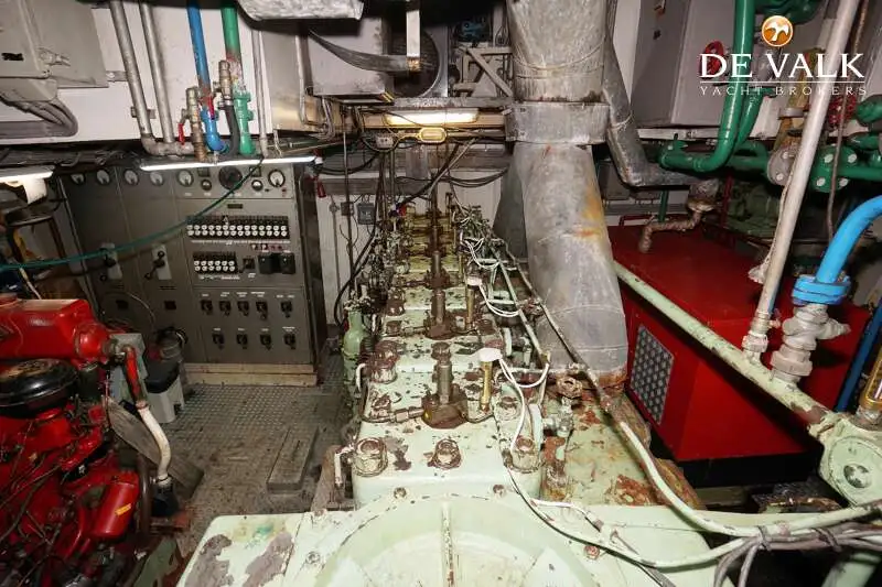 Kapal penelitian untuk dijual