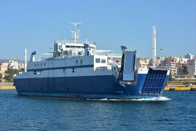 Kapal RoPax untuk dijual