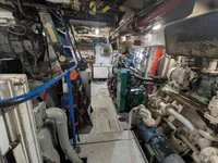 Kapal survei untuk dijual