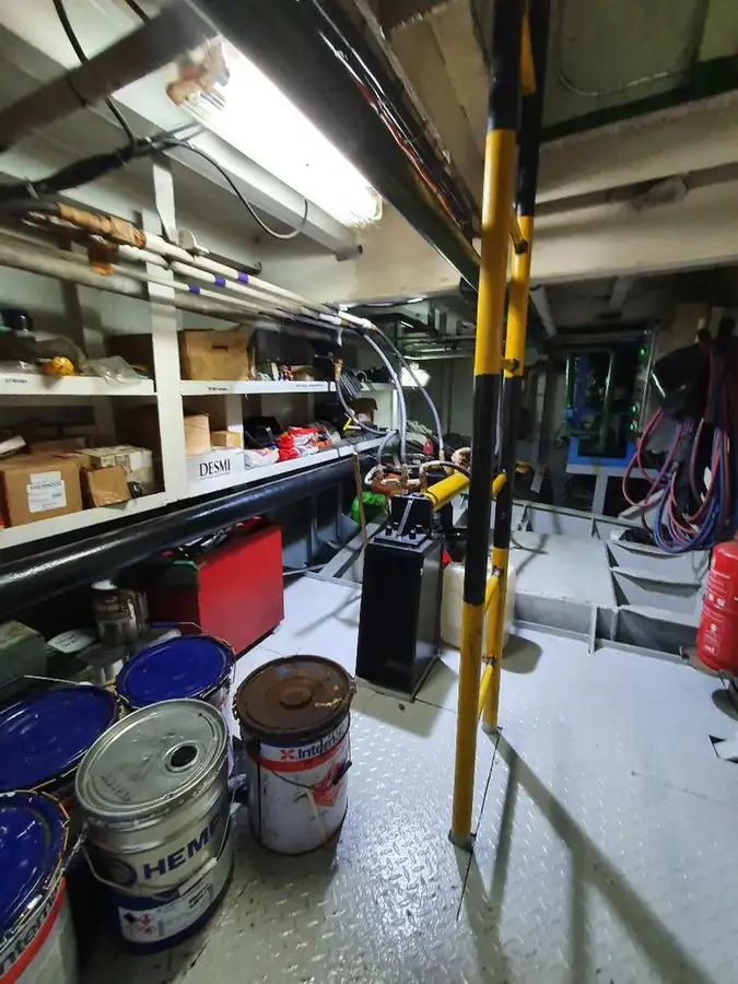 Kapal pendingin untuk dijual