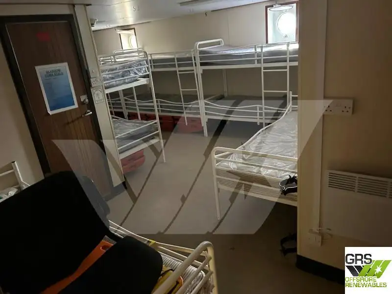 Kapal suplai untuk dijual