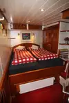 Kapal pesiar untuk dijual