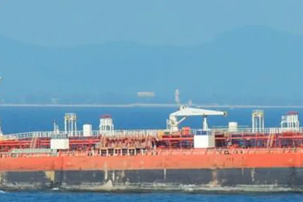 Oil/Chemical tanker for sale