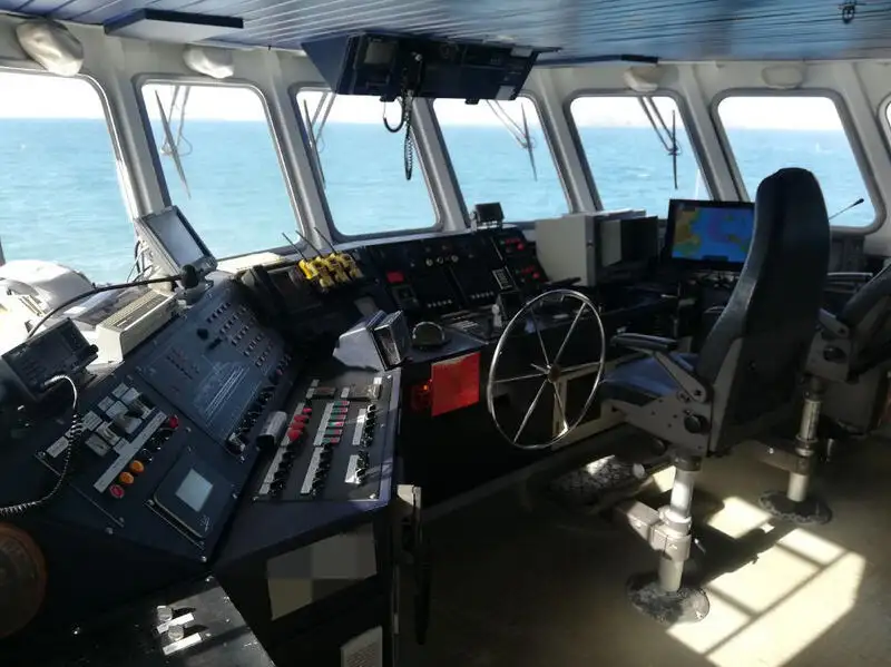 Kapal feri untuk dijual