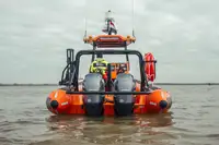 Kapal kontainer untuk dijual