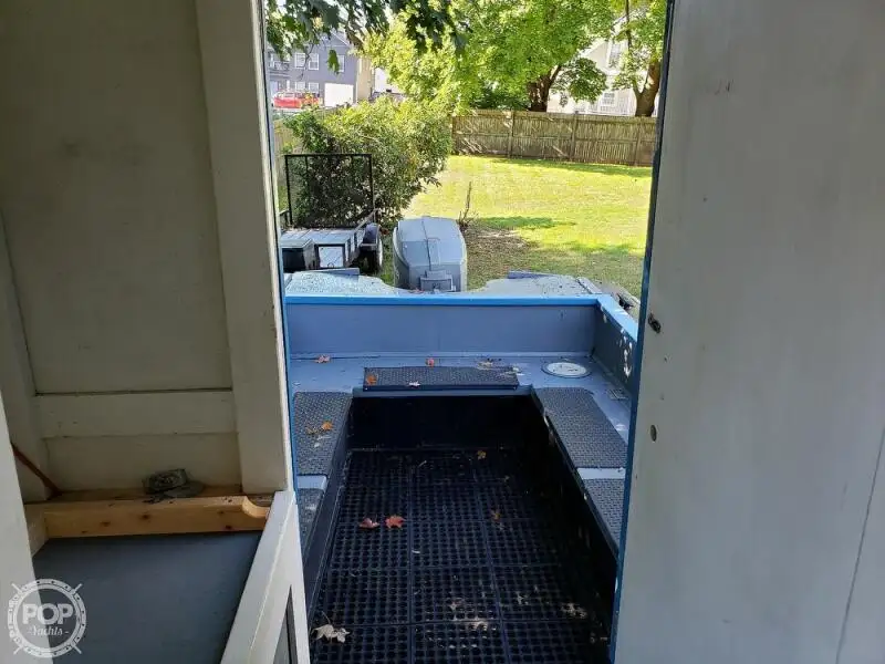 Kapal feri untuk dijual