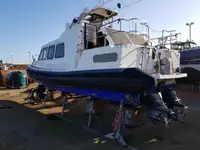 Kapal feri dijual