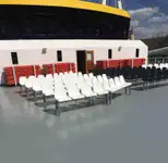 Kapal feri dijual