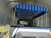 Kapal penumpang dijual