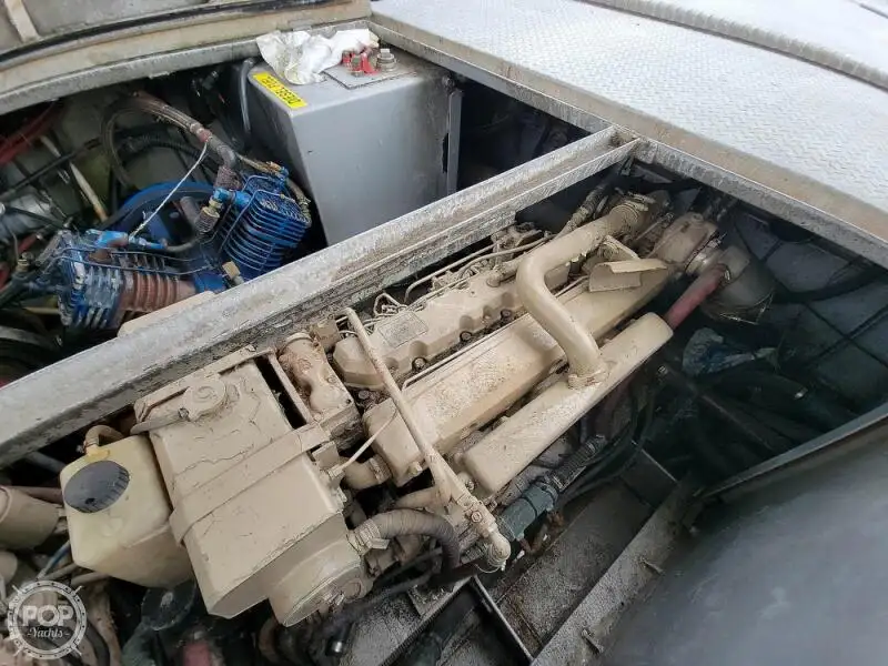 Sekoci penyelamat untuk dijual