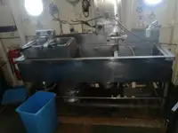 Kapal patroli untuk dijual