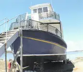 Kapal pesiar untuk dijual