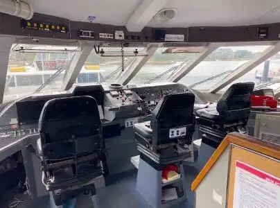 Kapal pesiar untuk dijual