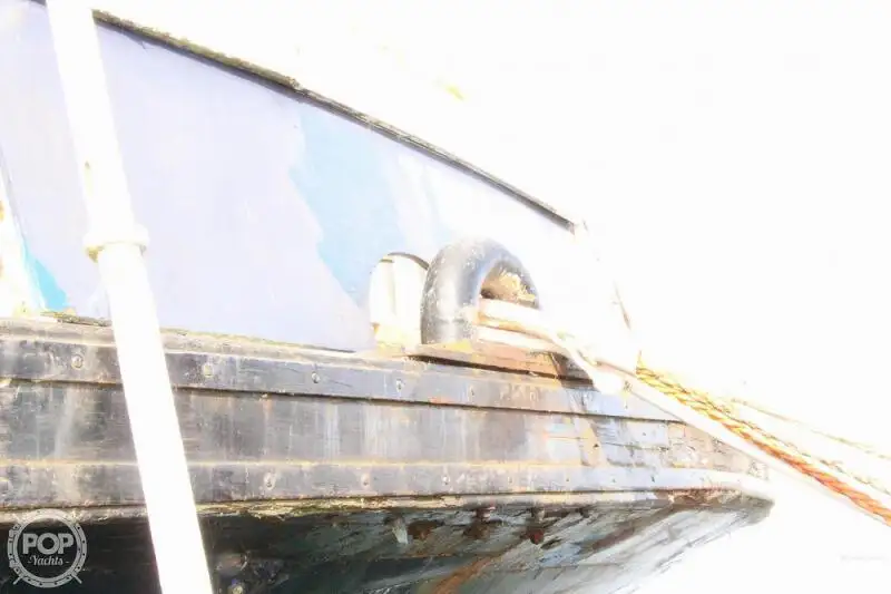 Kapal feri untuk dijual